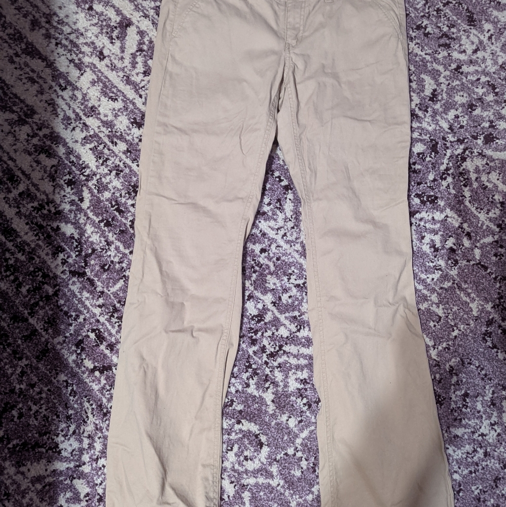 American Eagle Kick boot khakis